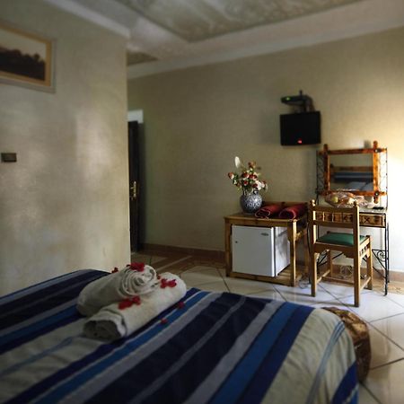 Fibule Du Draa Kasbah D'hôtes Zagora Bagian luar foto