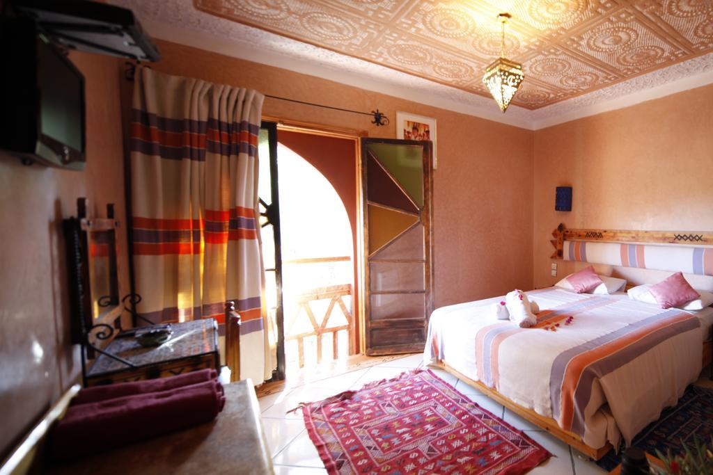 Fibule Du Draa Kasbah D'hôtes Bed & Breakfast Zagora Ruang foto