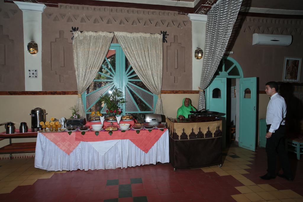 Fibule Du Draa Kasbah D'hôtes Zagora Bagian luar foto