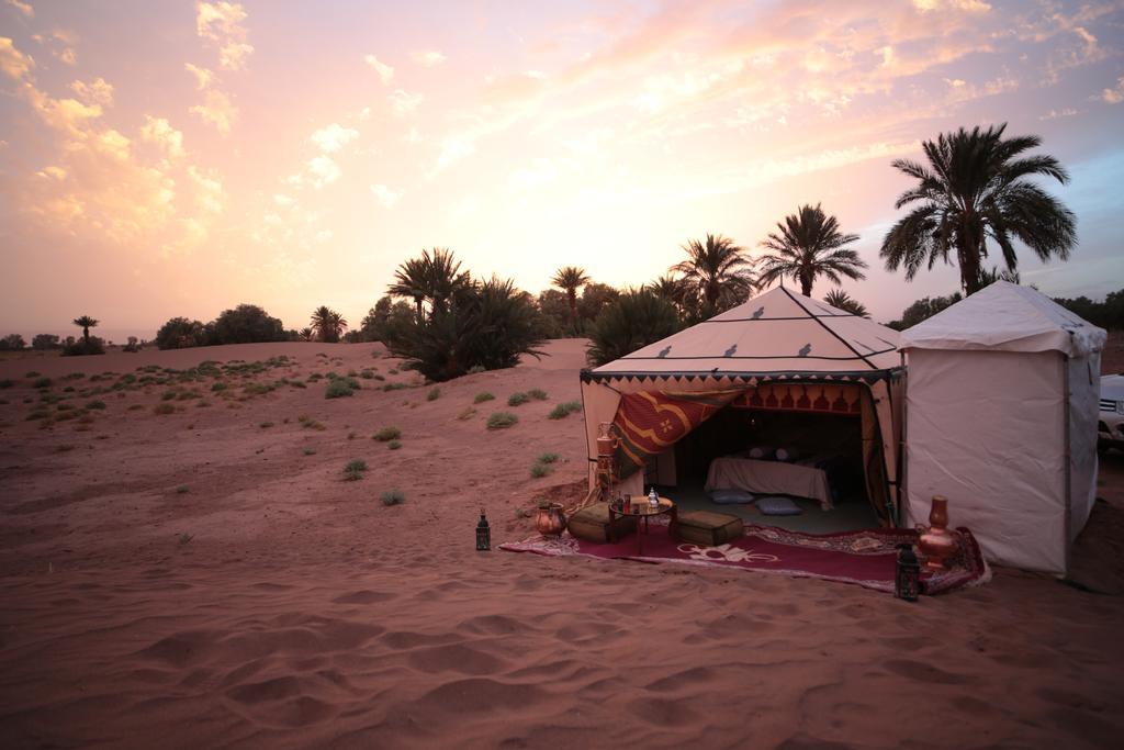 Fibule Du Draa Kasbah D'hôtes Bed & Breakfast Zagora Bagian luar foto