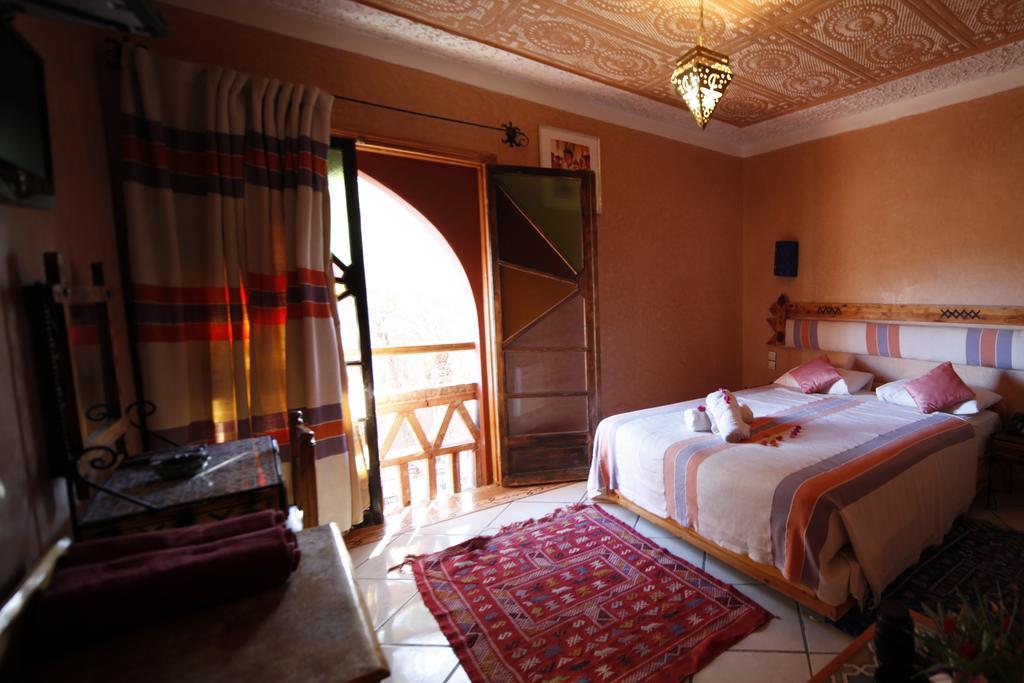 Fibule Du Draa Kasbah D'hôtes Bed & Breakfast Zagora Bagian luar foto