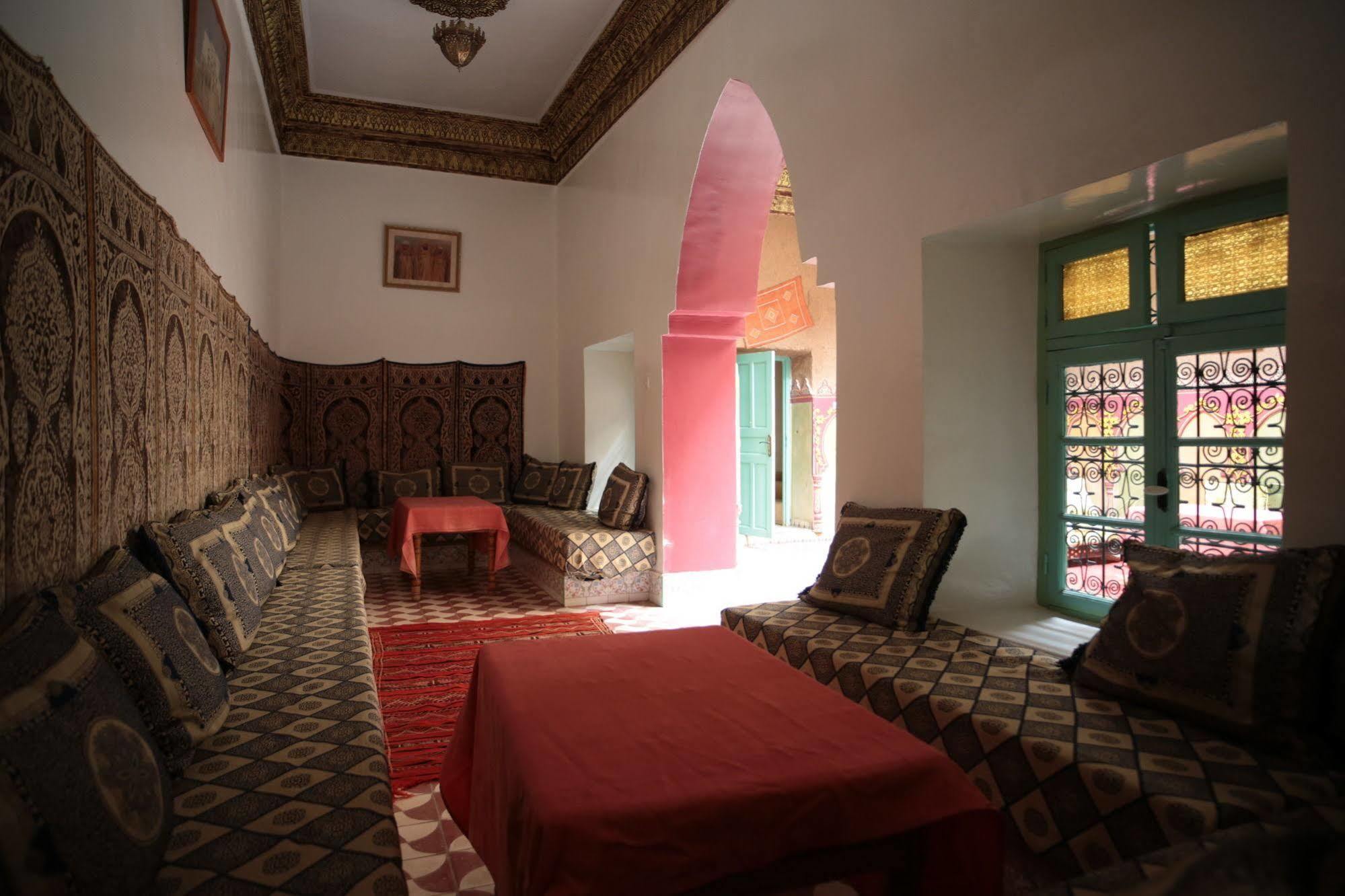 Fibule Du Draa Kasbah D'hôtes Bed & Breakfast Zagora Bagian luar foto