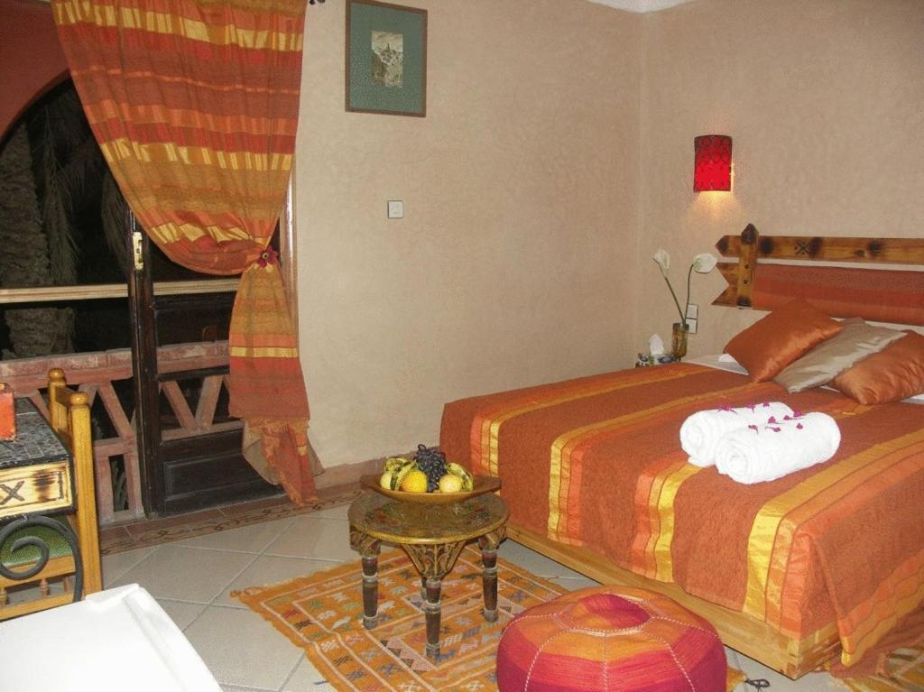 Fibule Du Draa Kasbah D'hôtes Zagora Bagian luar foto
